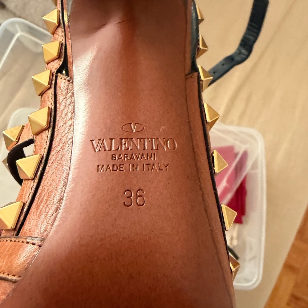 Valentino Rockstud ankle strap pump - Picture 5 of 11